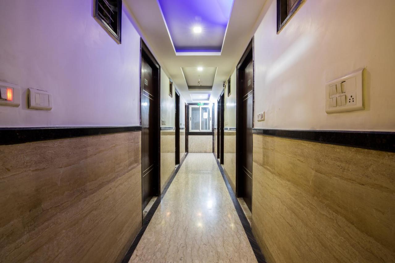 Hotel Grand Shyam- In Front Of New Delhi Railway Station-Couple Friendly Exterior photo