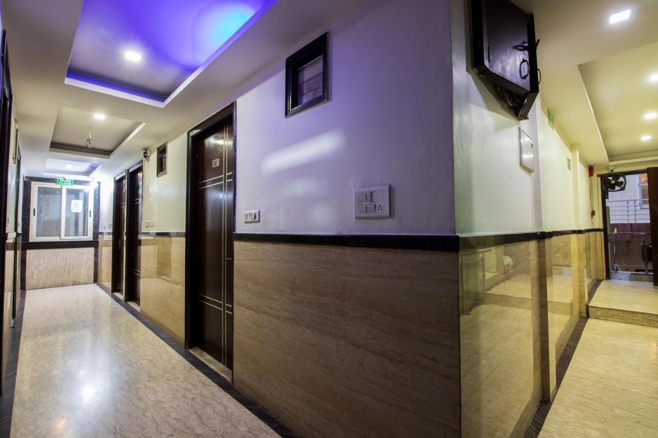 Hotel Grand Shyam- In Front Of New Delhi Railway Station-Couple Friendly Exterior photo