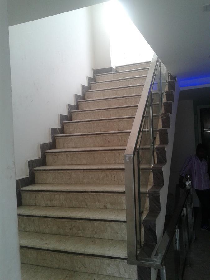 Hotel Grand Shyam- In Front Of New Delhi Railway Station-Couple Friendly Exterior photo
